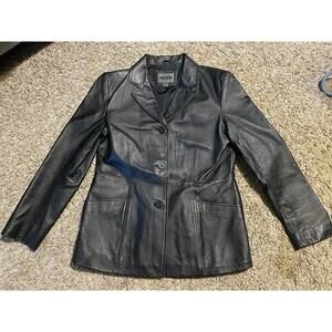 AR A Bernard Fashions Company Women's Genuine Leather Coat Jacket Black Medium